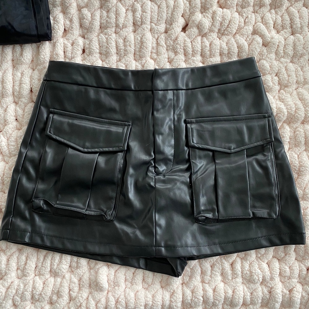 Kendall Lane Faux Leather Skort